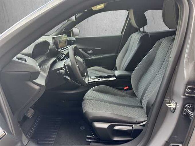 Peugeot 2008 Allure // ACC/Kamera 360°/LED/SHZ