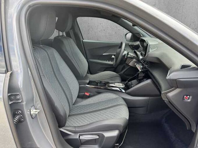 Peugeot 2008 Allure // ACC/Kamera 360°/LED/SHZ