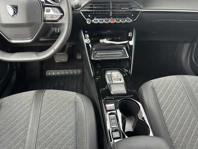 Peugeot 2008 Hybrid Allure //Navi/Sitzheizung/Kamera