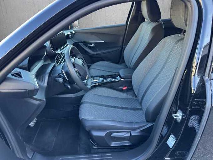 Peugeot 2008 Allure //LED/PDC/Sitzheizung