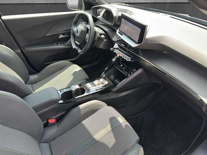 Peugeot 2008 Hybrid GT //Navigation/Kamera/