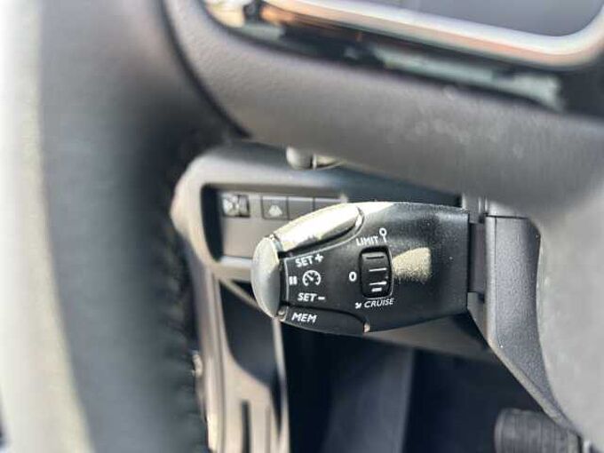 Citroen C5 Aircross Hybrid Plus  //LED/Navi/Sitzheizung 