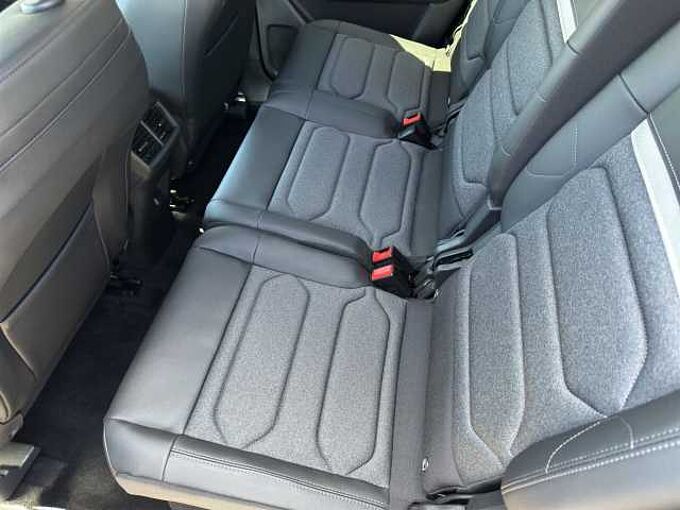 Citroen C5 Aircross Hybrid Plus  //LED/Navi/Sitzheizung 