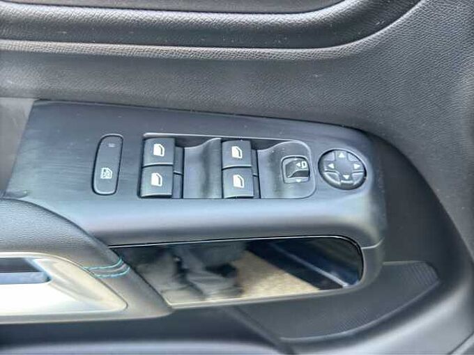 Citroen C5 Aircross Hybrid Plus  //LED/Navi/Sitzheizung 