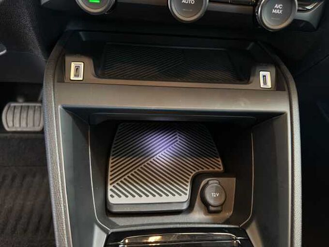 Citroen C4 1.2 PureTech Plus // Navi/LED/Sitzheizung