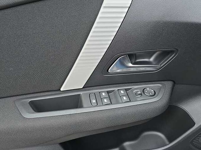 Citroen C4 1.2 Plus/R&uuml;ckfahrkamera/Sitzheizung/Tempomat 