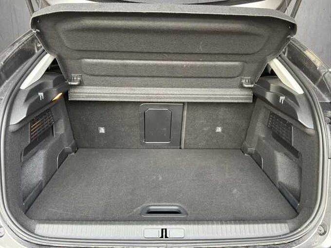 Citroen C4 PureTech 130 Shine Navi / Kamera / Head-Up...