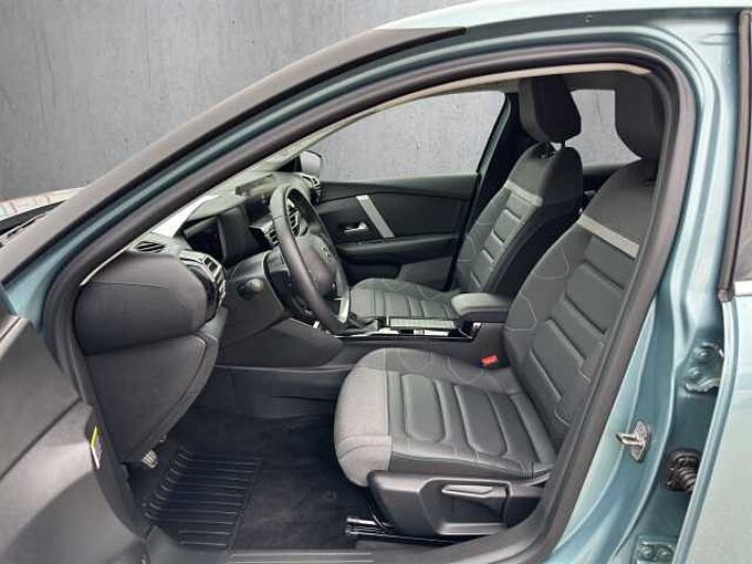 Citroen C4 130 PureTech Shine //Navi/Kamera/Sitzheizung