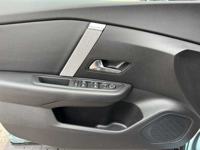 Citroen C4 130 PureTech Shine //Navi/Kamera/Sitzheizung