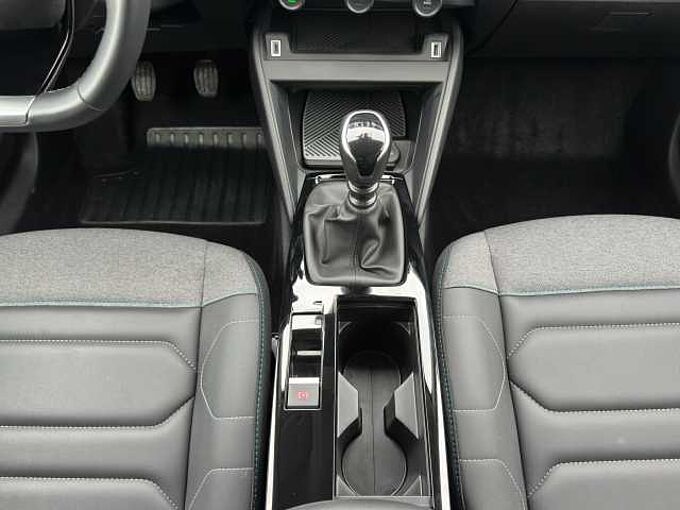 Citroen C4 130 PureTech Shine //Navi/Kamera/Sitzheizung