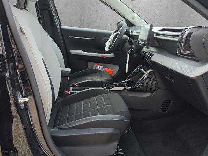 Citroen e-C3 Standard Range Max//Kamere/LED Navi