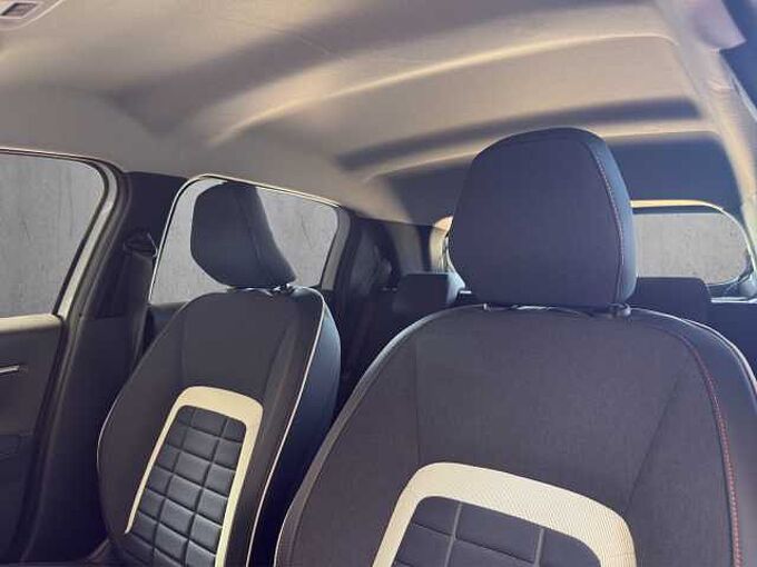 Citroen C3 Turbo COLLECTION 100 // Kamera/PDC/Alu