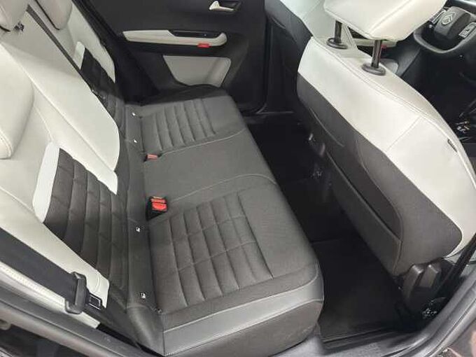 Citroen C3 Aircross Hybrid Max //Navi/Kamera/ Sitzheizung