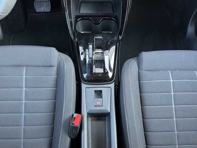 Citroen C3 Aircross Hybrid Plus // Kamera/LED/PDC