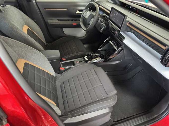 Citroen C3 Aircross Hybrid Plus // Kamera/LED/PDC