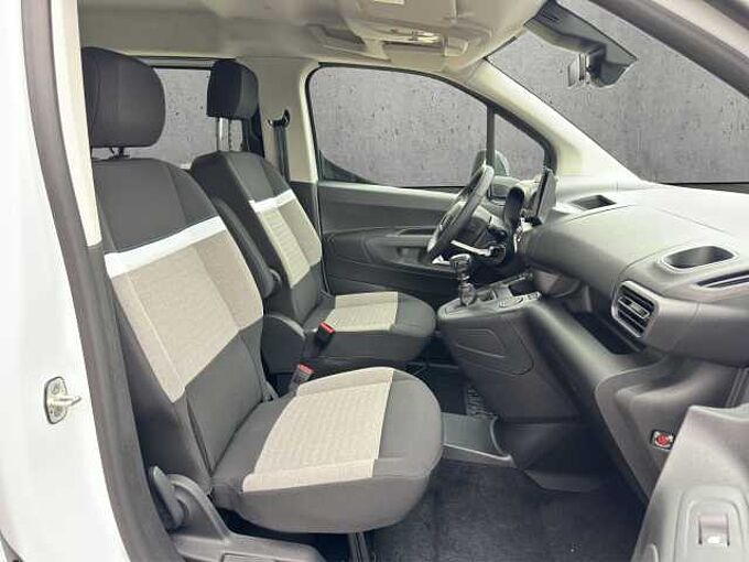 Citroen Berlingo Plus // Rückfahrkamera/2xSchiebetüre