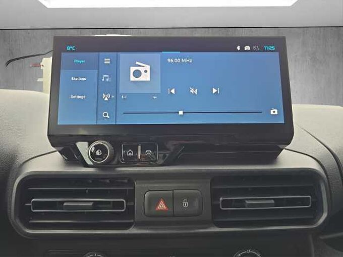 Citroen Berlingo Plus // Rückfahrkamera/2xSchiebetüre