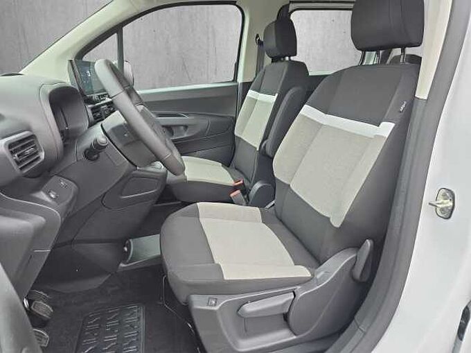 Citroen Berlingo Plus // Rückfahrkamera/2xSchiebetüre