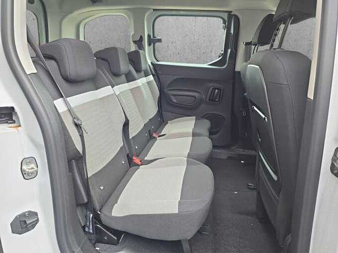 Citroen Berlingo Plus // Rückfahrkamera/2xSchiebetüre