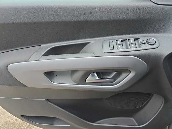 Citroen Berlingo Max //Kamera/2x Schiebetüre