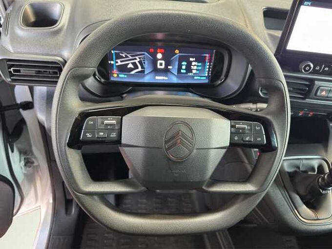 Citroen Berlingo 130 HDI L2+ // Navi/Kamera /PDC