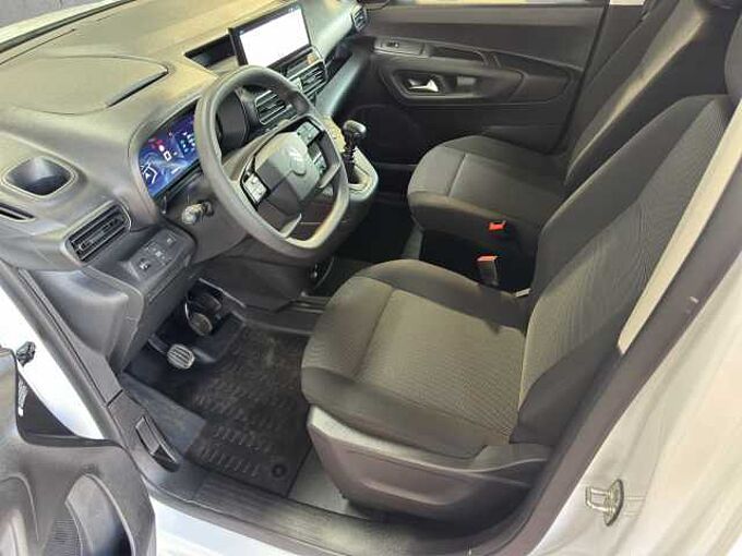 Citroen Berlingo 130 HDI L2+ // Navi/Kamera /PDC