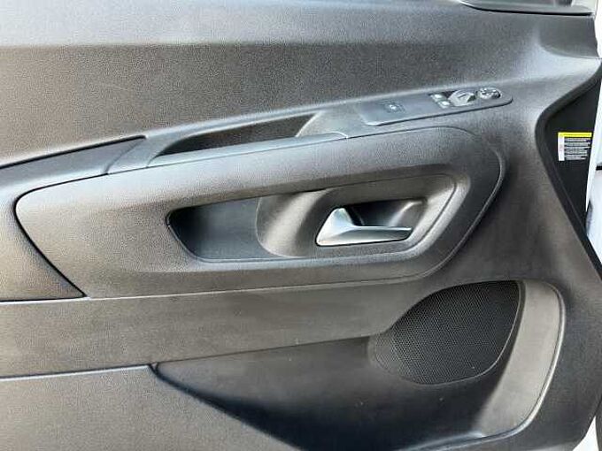 Citroen Berlingo 130 HDI L2+ // Navi/Kamera /PDC