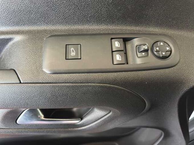 Citroen Berlingo 130 HDI L2+ // Navi/Kamera /PDC