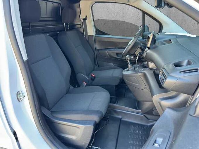 Citroen Berlingo 130 HDI L2+ // Navi/Kamera /PDC