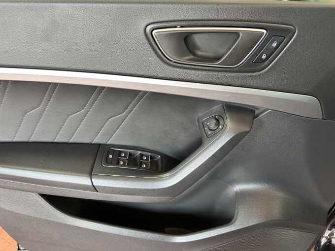 SEAT Ateca 1.5 TSI FR  //5 J. Garantie /Navi/Sitzheizung/Kamera /elektr.Heckklappe