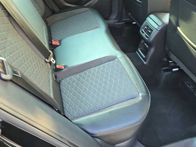 SEAT Ateca  TSI FR 3 J. Garantie / Navi/SHZ