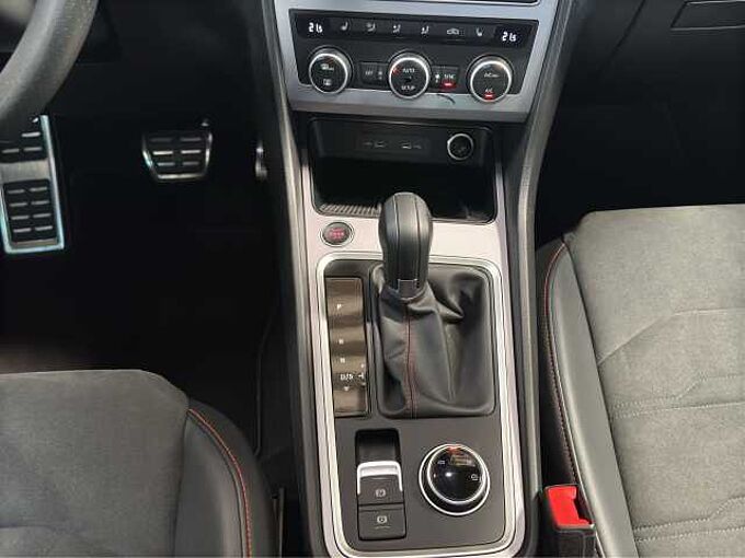 SEAT Ateca 1.5 TSI FR  //5 J. Garantie /Navi/Sitzheizung/Kamera /elektr.Heckklappe