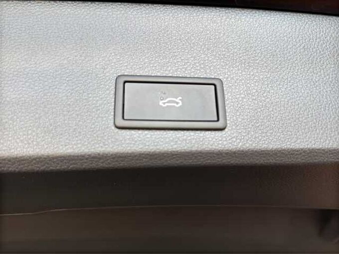 SEAT Ateca 1.5 TSI FR  //5 J. Garantie /Navi/Sitzheizung/Kamera /elektr.Heckklappe