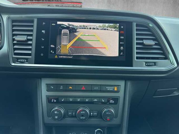 CUPRA Ateca 2.0 TSI 4Drive // 5 J Garantie/AHK/Navi /elektr. Heckklappe