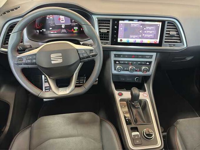 SEAT Ateca 2.0 TDI FR //5 J. Garantie /Navi/Sitzheizung/Kamera /elektr.Heckklappe