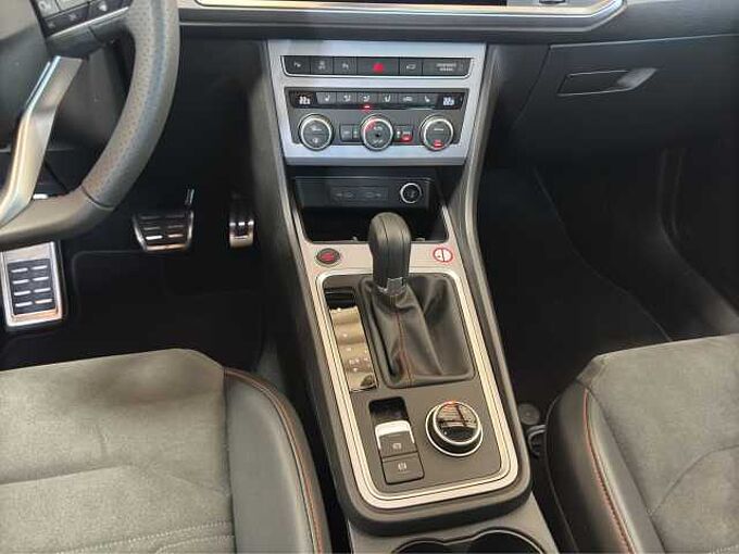 SEAT Ateca 2.0 TDI FR //5 J. Garantie /Navi/Sitzheizung/Kamera /elektr.Heckklappe