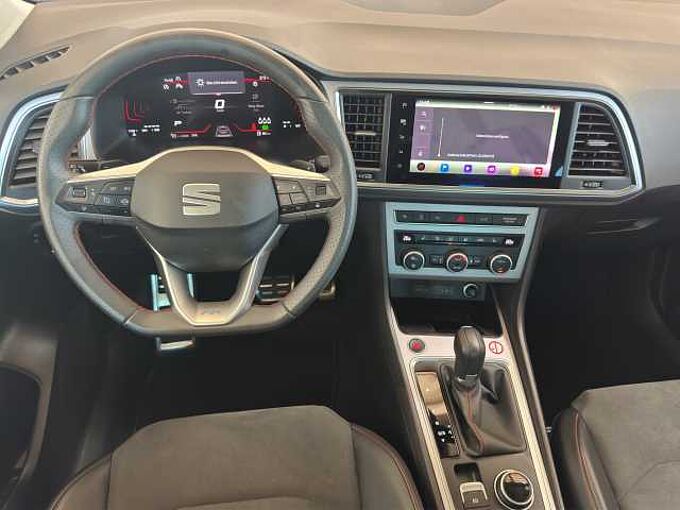 SEAT Ateca 1.5 TSI FR  //5 J. Garantie /Navi/Sitzheizung/Kamera /elektr.Heckklappe