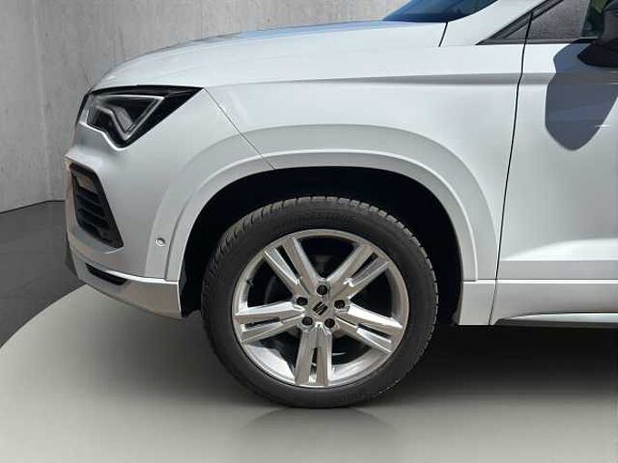SEAT Ateca 1.5 TSI FR  //5 J. Garantie /Navi/Sitzheizung/Kamera /elektr.Heckklappe