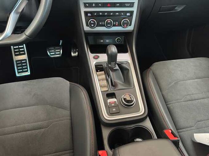 SEAT Ateca 1.5 TSI FR  //5 J. Garantie /Navi/Sitzheizung/Kamera /elektr.Heckklappe