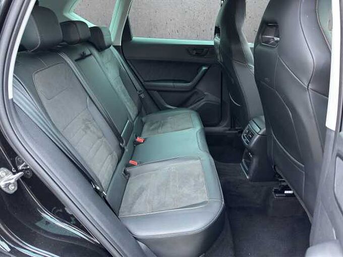CUPRA Ateca 2.0 TSI 4Drive // 5 J Garantie/AHK/Navi /elektr. Heckklappe
