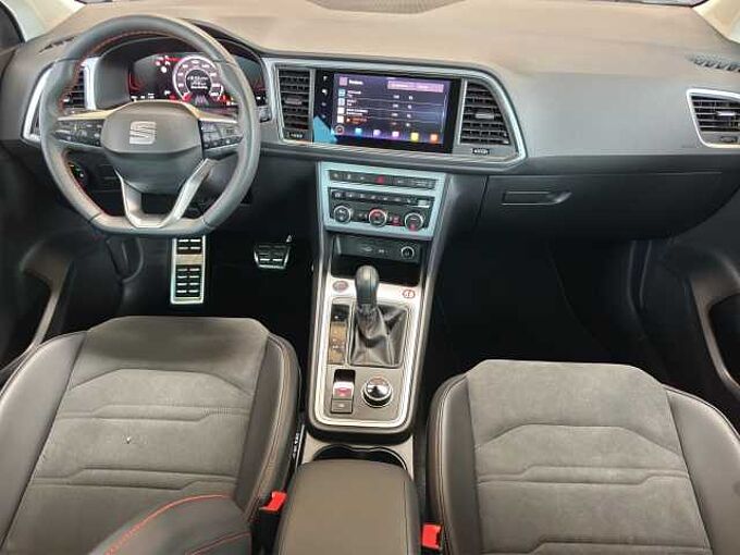 SEAT Ateca  TDI FR //5 J. Garantie /elektr.Heckklappe/Navi/Sitzheizung/Kamera