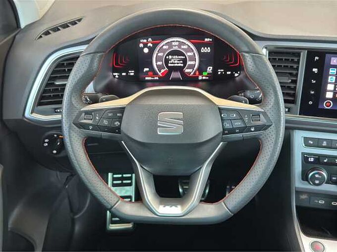 SEAT Ateca  TDI FR //5 J. Garantie /elektr.Heckklappe/Navi/Sitzheizung/Kamera