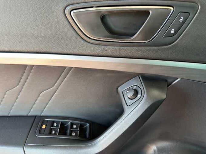 SEAT Ateca  TDI FR //5 J. Garantie /elektr.Heckklappe/Navi/Sitzheizung/Kamera