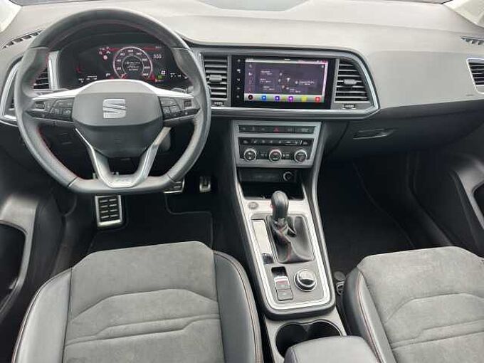 SEAT Ateca 1.5 TSI FR  //5 J. Garantie /Navi/Sitzheizung/Kamera /elektr.Heckklappe