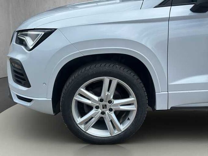 SEAT Ateca 1.5 TSI FR  //5 J. Garantie /Navi/Sitzheizung/Kamera /elektr.Heckklappe