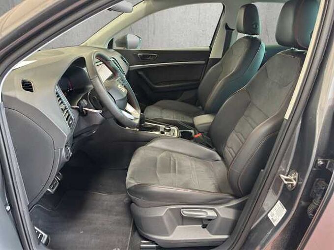 SEAT Ateca 1.5 TSI FR  //5 J. Garantie /Navi/Sitzheizung/Kamera /elektr.Heckklappe