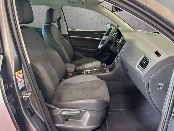 SEAT Ateca 1.5 TSI FR  //5 J. Garantie /Navi/Sitzheizung/Kamera /elektr.Heckklappe