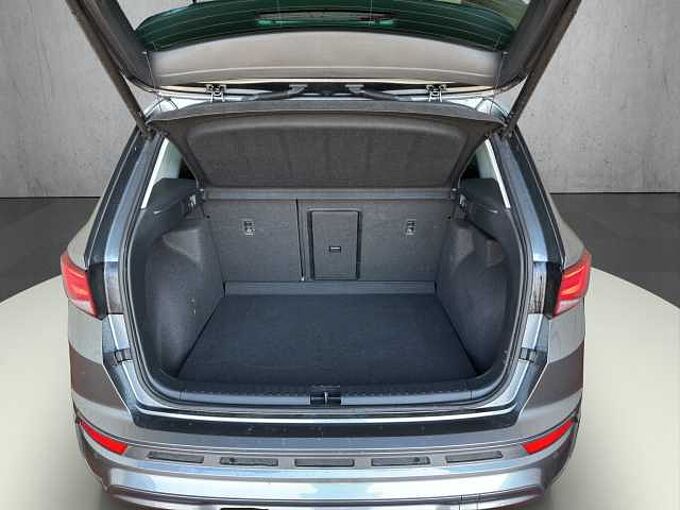 CUPRA Ateca 2.0 TSI 4Drive // 5 J Garantie/AHK/Navi /elektr. Heckklappe