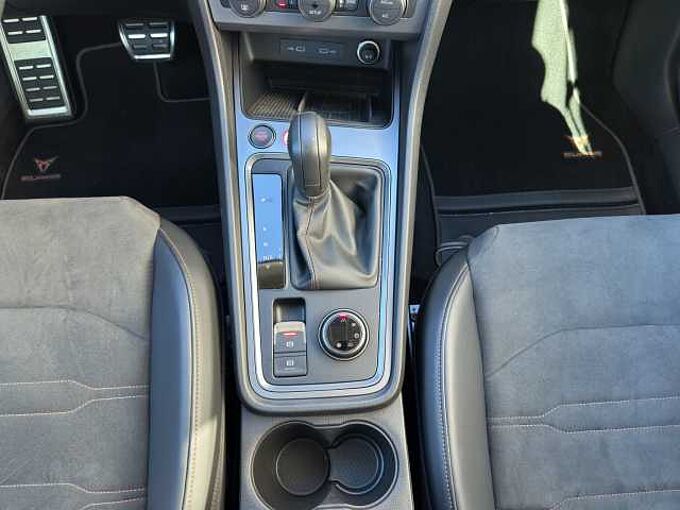 CUPRA Ateca 2.0 TSI 4Drive // 5 J Garantie/AHK/Navi /elektr. Heckklappe