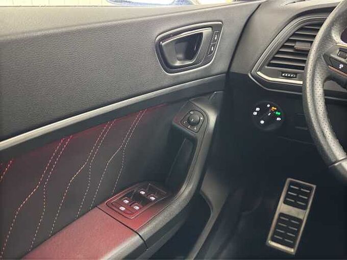 CUPRA Ateca 2.0 TSI 4Drive // 5 J Garantie/AHK/Navi /elektr. Heckklappe